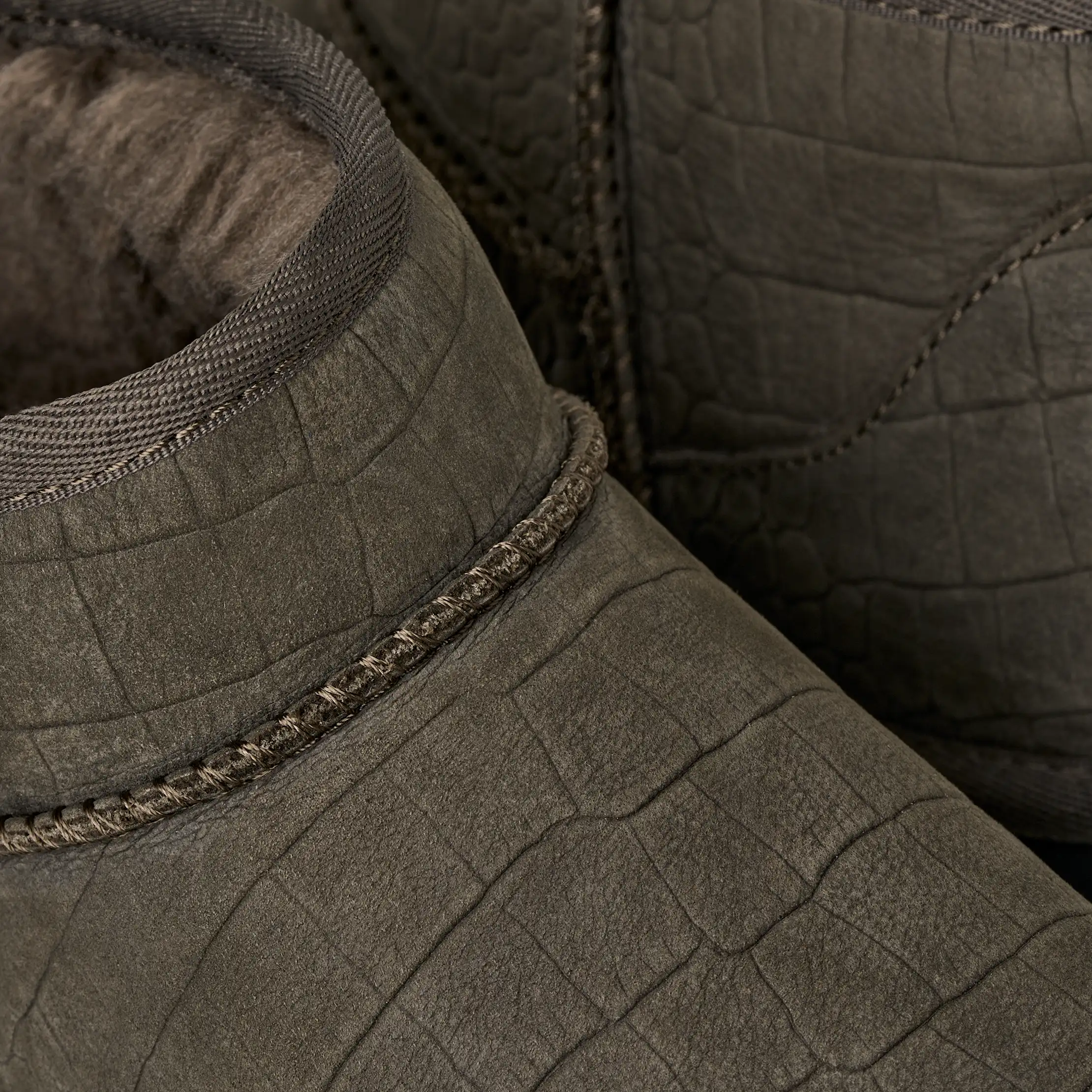 Men's Classic Ultra Mini Embossed - Image 6