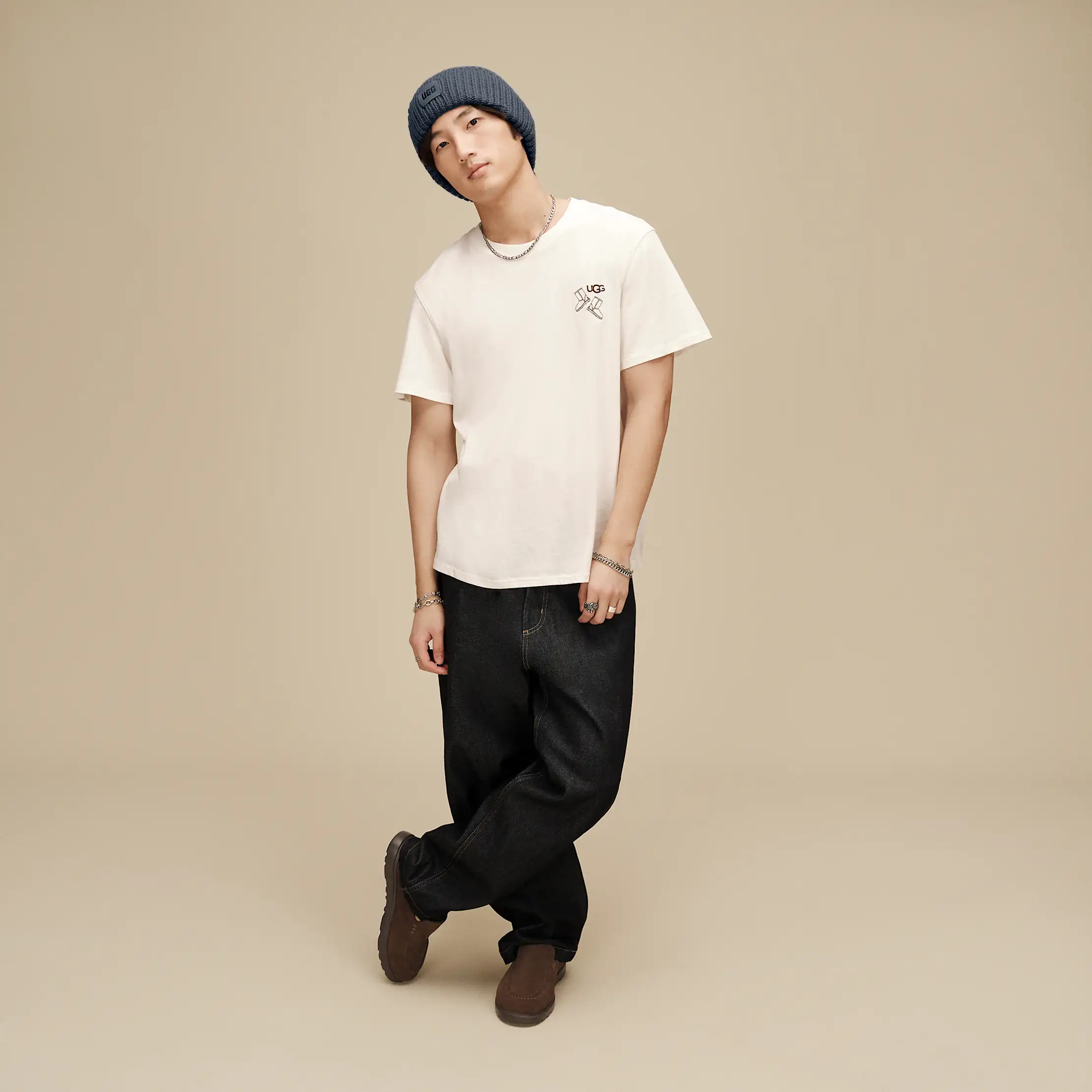 All Gender UGG Classic Boot Tee